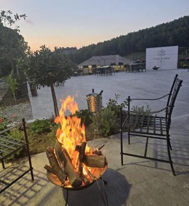 Ardenice Hotel | TOSKA Farm