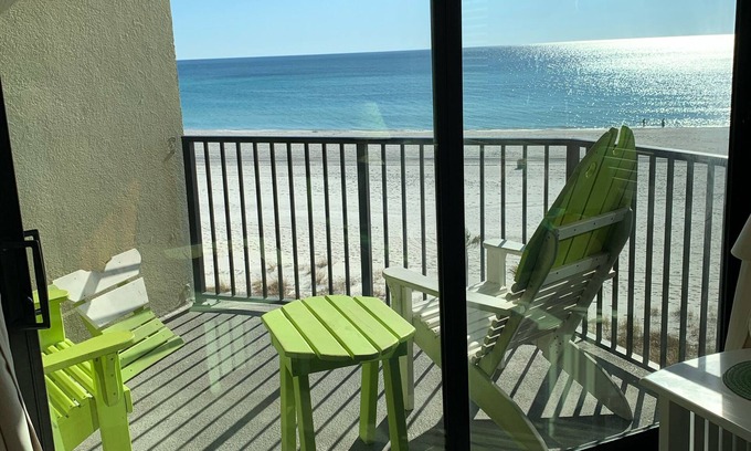 Long Beach Condo | TOTAL BEACH VIBE with additional amenities for that perfect getaway.
