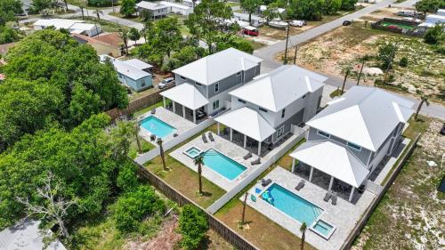Laguna Beach House | Totally Beachin Family Beach House by Panhandle Getaways