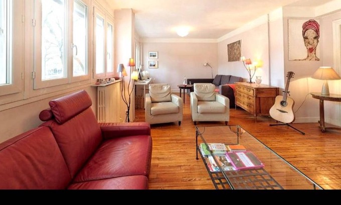 Amidonniers - Caffarelli Apartment | Toulouse Centre Large Apartment With Parking