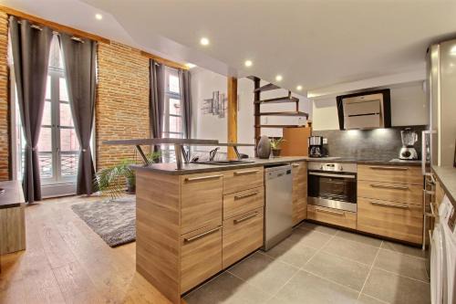 Capitole Apartment | TOULOUSE DUPLEX PLACE DU CAPITOLE