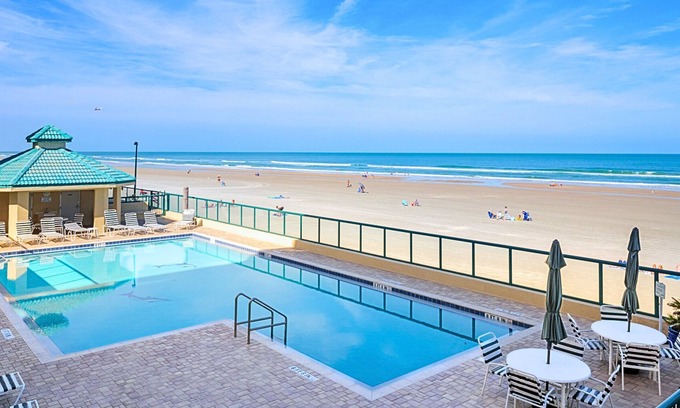 Ponce Inlet Condo | Towers 2 - Ocean Towers 2102 | Beachfront Condo with Ocean Access, Patio + Pool