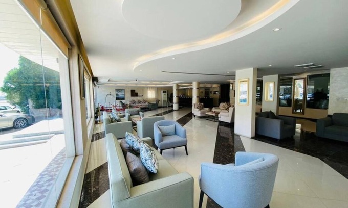 Riyadh Hotel | Towlan Khress