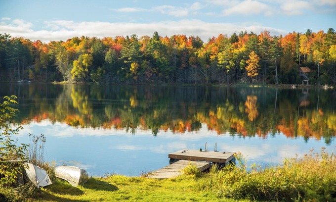 Wetmore House | Town Lake Hideaway: Soak Up the Sun – A Summer Retreat Awaits!