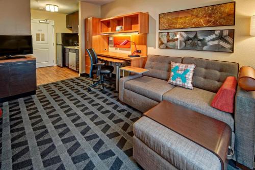 Hattiesburg Hotel | TownePlace Suites by Marriott Hattiesburg