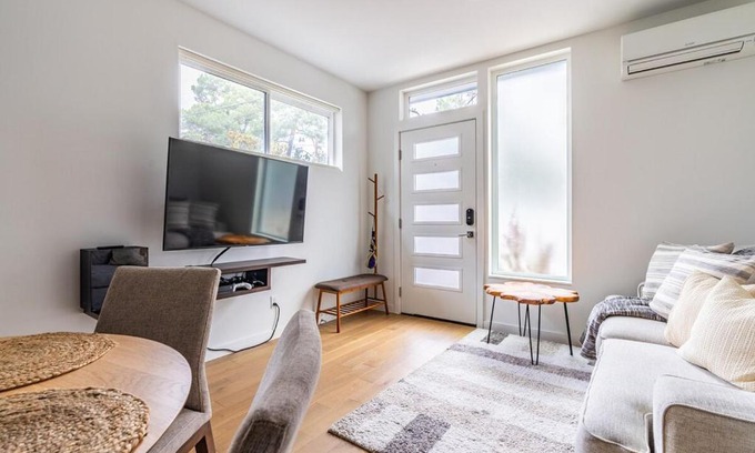 Phinney Ridge House | Townhome Amazing Rooftop Views