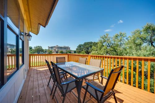 Horseshoe Bay House | Townhome Near Lake LBJ with Deck and Patio!