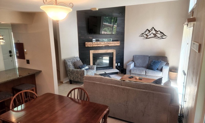 Ellicottville House | Townhome on Holiday Valley Property, Close to Village