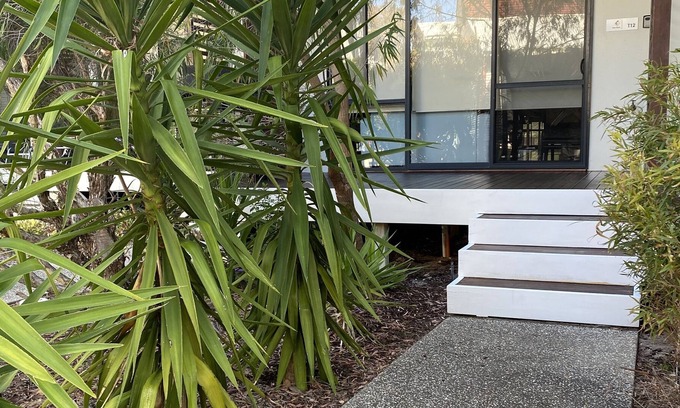 Preston Beach House | Townhouse at Footprints Resort Preston beach