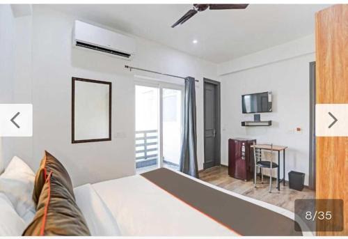 Sector 39 Hotel | Townhouse CLOUD BAY