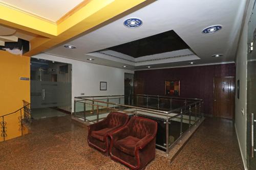 Udyog Vihar Hotel | Townhouse Cyber City Metro Station Formerly Maruti Udyog