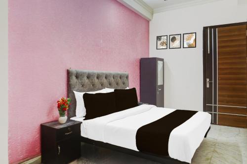 Ghaziabad Hotel | Townhouse Johri Enclave Metro Station Formerly Second Home