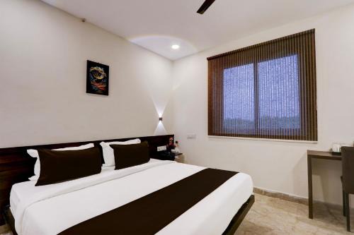 Toli Chowki Hotel | Townhouse OAK BHOOJA HOTELS