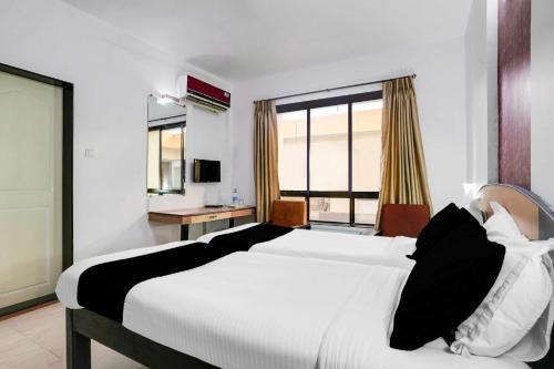 Pajifond Hotel | Townhouse Oak Margao Madgaon Railway Station