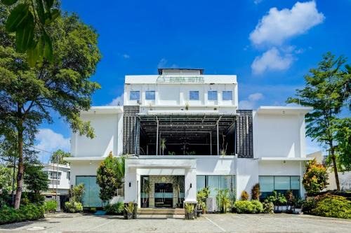 Padang Hotel | Townhouse Oak Padang near RTH Imam Bonjol formerly Bunda Hotel