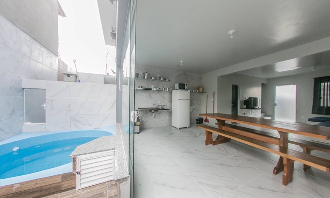 Morretes House | TOWNHOUSE WITH POOL - BRUNO KLEMTZ