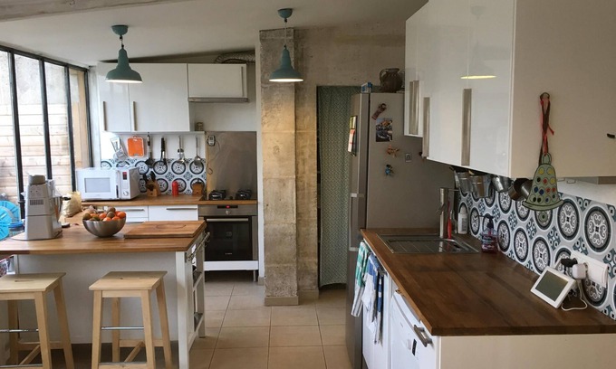 Perigueux House | Townhouse with Pool