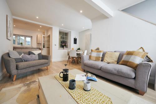 Pentrefelin House | Towy Snug