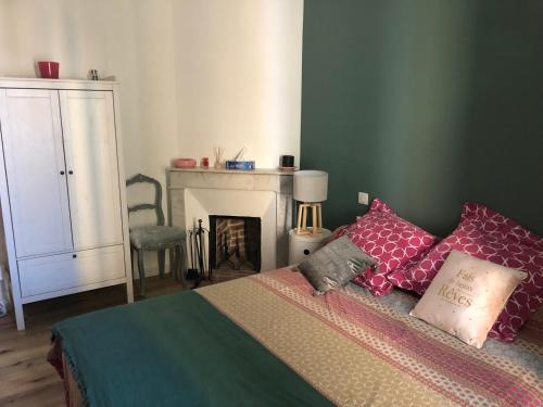 L'Ile-Rousse Apartment | Très bel appart meublé classé 3 étoiles entièrement rénové et climatisé 50 m centre et 150 m plage
