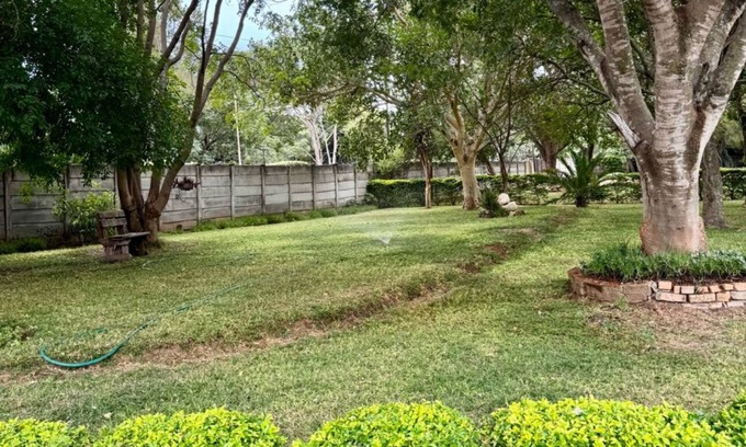 Bulawayo House | Trade Fair Ready 4 bedroom/2 bath Hillside Home - Breakfast Included. Sleeps 8