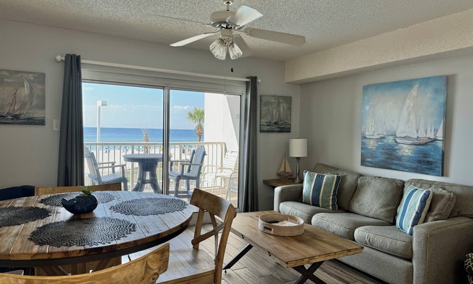 Orange Beach Condo | Tradewinds 103 1 bedroom 2 bath gulf-front