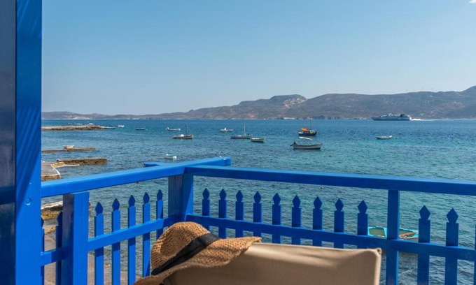 Tripiti House | Traditional and Sailor's Sirma Klima