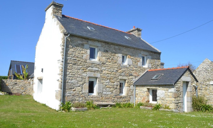 Porspoder House | Traditional house by the sea