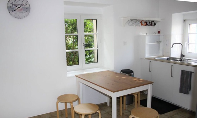 Theix-Noyalo House | Traditional house in a Breton village between land and sea