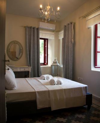 Nafplio Apartment | Traditional house of 1898 in the heart of old town of Nafplio
