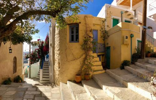 Ano Siros House | Traditional Medieval Stone house in "Ano Syros"