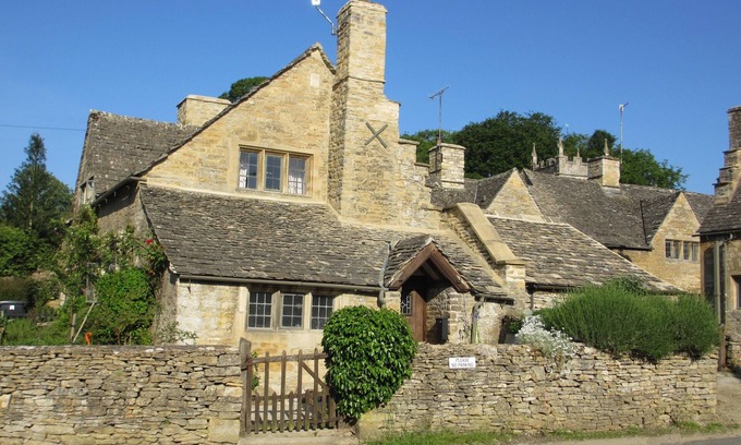 Upper Slaughter Cottage | Traditional, self catering holiday cottage in Upper Slaughter, The Cotswolds