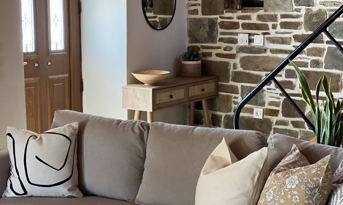 Nikita House | Traditional stone-built house in the old village