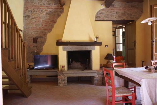 Mologno Ski Chalet | Tradizione Toscana ristrutturata nel 2021