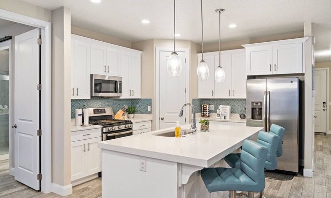 Washington House | Trailhead - Dog Friendly!