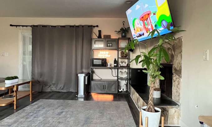 Monterey Park House | Tranquil 1BR Retreat in Monterey Park - Private & Spacious