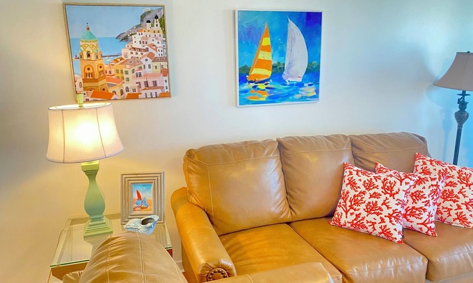 Butler Beach House | Tranquil 2-bedroom bungalow in St. Augustine with AC/Pool View