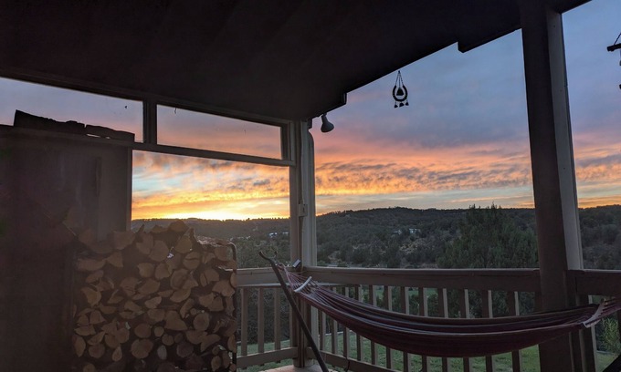 Alto House | Tranquil 3-bedroom home close to skiing, shopping, and restaurants in Ruidoso NM