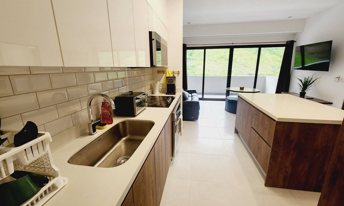 Guachipelin Apartment | Tranquil apartment/office in amazing Guachipelin Escazu AC, WiFi and parking