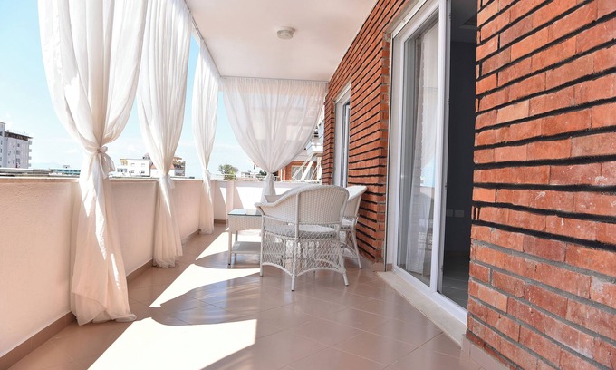 Shkoder Apartment | Tranquil apartment with AC in charming Shkoder