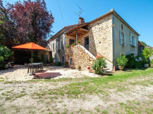Loubejac House | Tranquil Escape in Loubejac