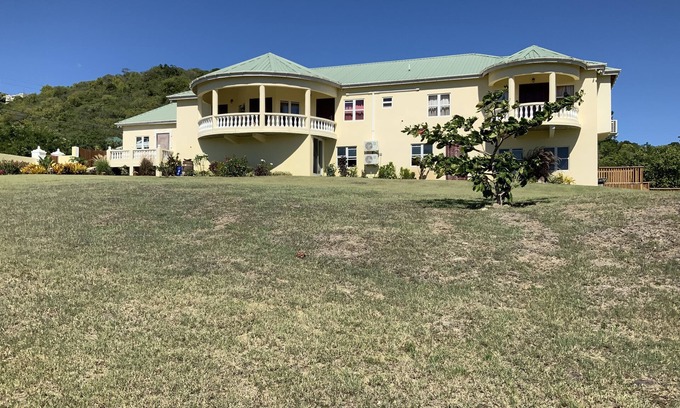 Piccadilly Villa | Tranquil Falmouth Harbour View Villa