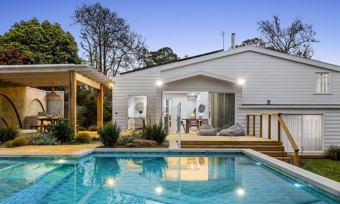Mount Eliza House | Tranquil Family Beach House In Perfect Location