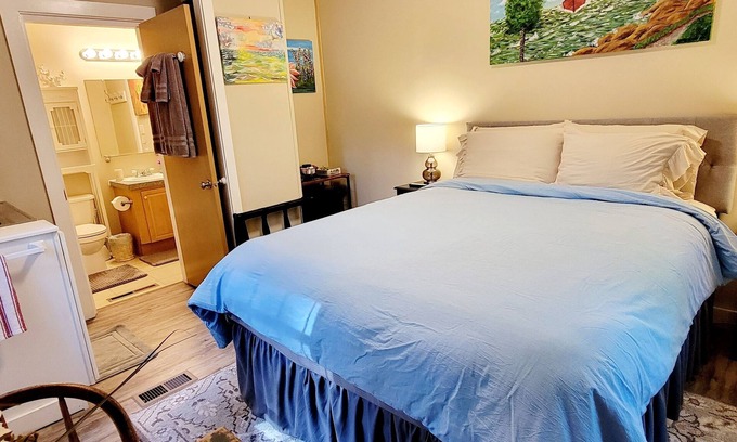 Ellsworth Apartment | Tranquil haven just outside of town