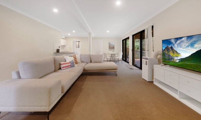 Erina Heights House | Tranquil Lower-Level Retreat | 7 Mins to Beach