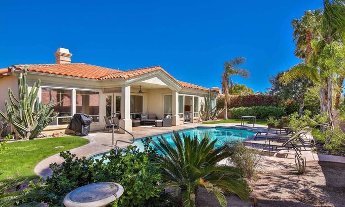 Palm Desert House | Tranquil Oasis in Palm Desert! Salt Pool & Spa!