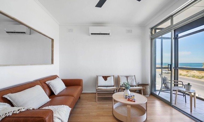 Adelaide Apartment | Tranquil Oceanview Escape - Relax & Reset