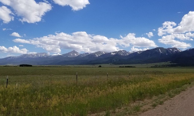 Westcliffe House | Tranquil Retreat w/private National Forrest access, pond & creek