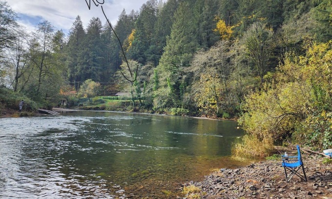 Tillamook House | Tranquil Riverfront Retreat Near Tillamook's Bestn