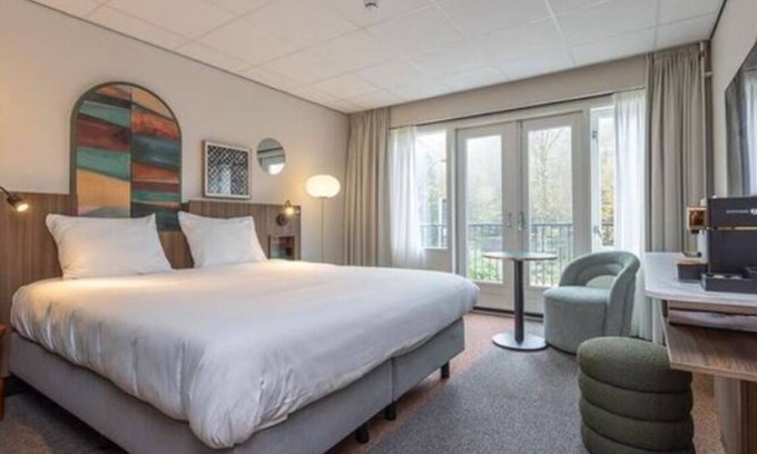 Vierhouten Hotel | Tranquil Room w/Balcony Perfect for Outdoor Adventures