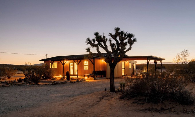 Joshua Tree Cabin | Tranquil Starlight Sanctuary